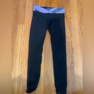 Ivivva black leggings